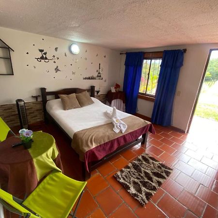 Hotel Campestre La Loma Curiti Exterior photo