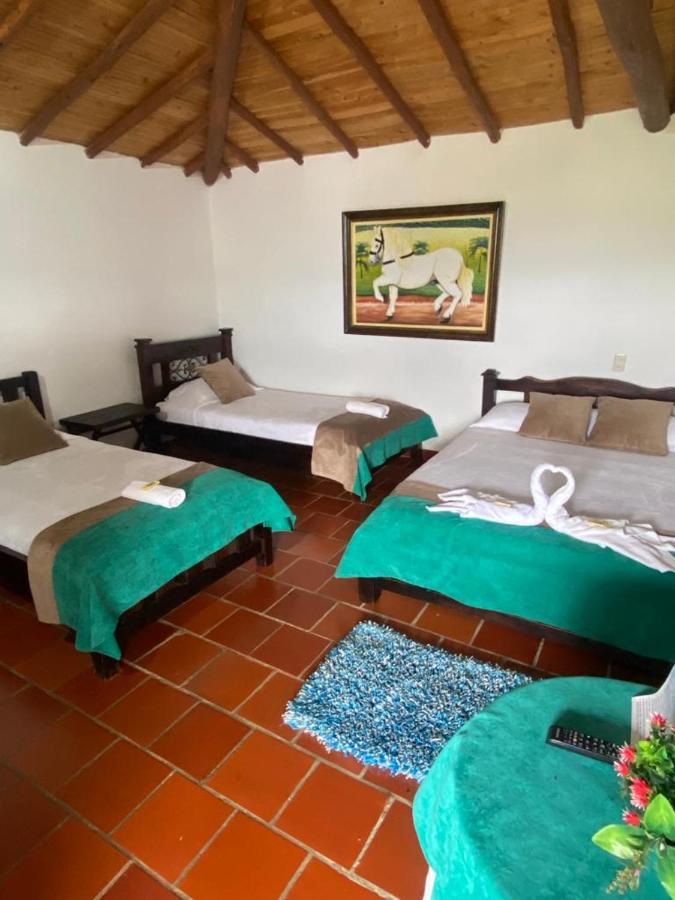 Hotel Campestre La Loma Curiti Exterior photo